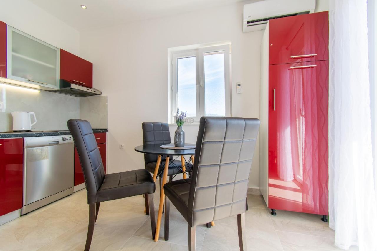 Apartmani Lavanda Centar Makarská Exteriér fotografie